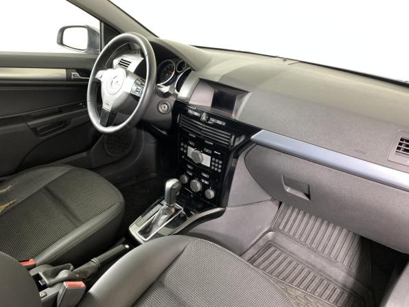 Opel Astra H Рестайлинг с пробегом 2008 года, цена 375 000 рублей, 174700 км, хэтчбек, Автокод Объявления