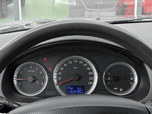 Hyundai Sonata V (NF) Рестайлинг с пробегом 2010 года, цена 660 000 рублей, 309480 км, седан, Автокод Объявления