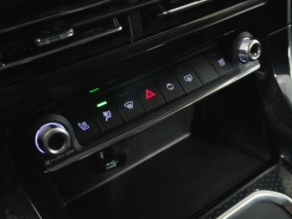 Haval M6 II с пробегом 2023 года, цена 1 760 000 рублей, 44855 км, внедорожник, Автокод Объявления