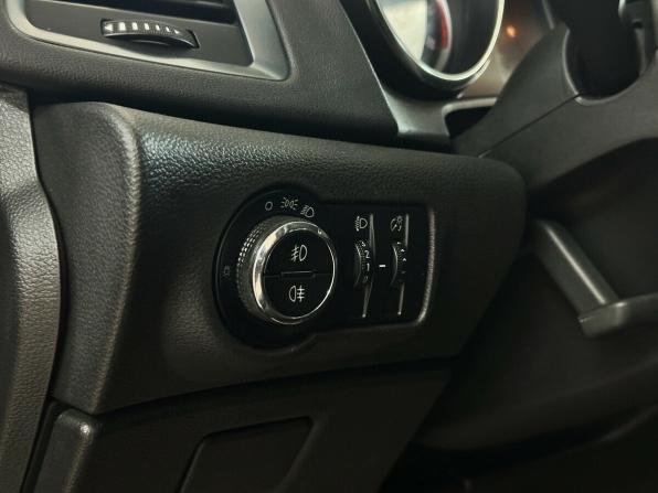 Opel Astra J Рестайлинг с пробегом 2013 года, цена 715 000 рублей, 221662 км, универсал, Автокод Объявления