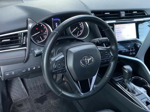 Toyota Camry VIII (XV70) с пробегом 2020 года, цена 3 249 000 рублей, 28645 км, седан, Автокод Объявления