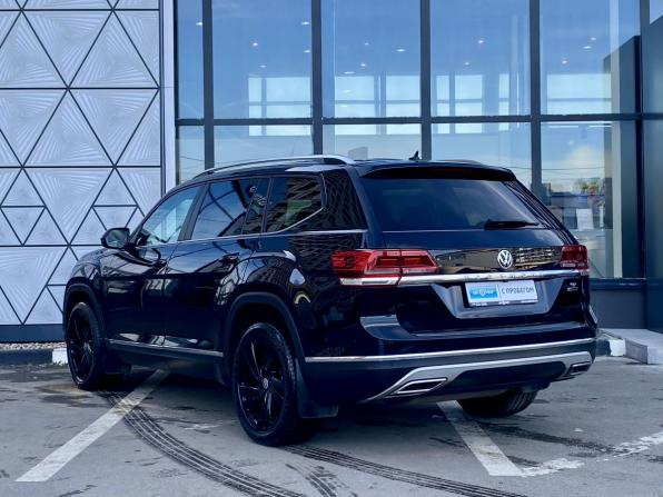 Volkswagen Teramont I с пробегом 2018 года, цена 3 199 000 рублей, 134045 км, внедорожник, Автокод Объявления