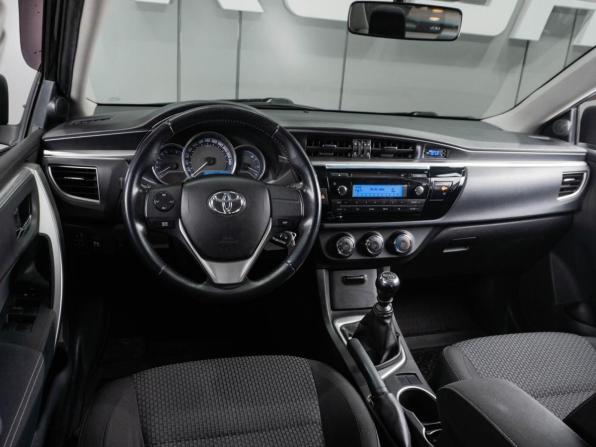 Toyota Corolla XI (E160 E170 E180) с пробегом 2013 года, цена 1 299 000 рублей, 147673 км, седан, Автокод Объявления