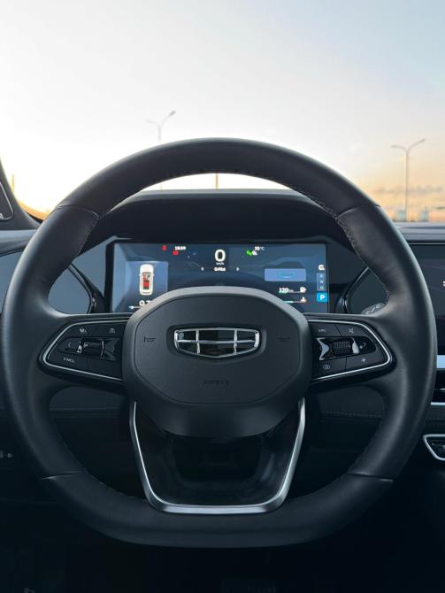 Geely Monjaro I Набережные Челны  - изображение 15