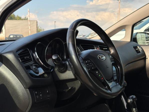 Kia Ceed II с пробегом 2013 года, цена 1 150 000 рублей, 192700 км, хэтчбек, Автокод Объявления