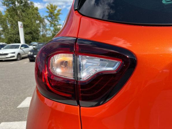 Renault Kaptur I с пробегом 2016 года, цена 1 590 000 рублей, 119400 км, внедорожник, Автокод Объявления