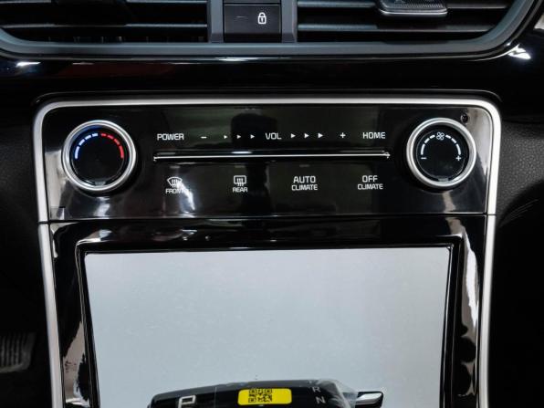 Kia Seltos I Рестайлинг с пробегом 2025 года, цена 2 999 000 рублей, 42 км, внедорожник, Автокод Объявления