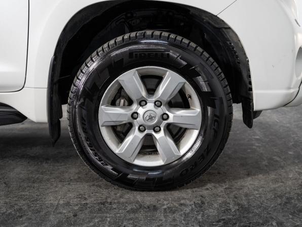 Toyota Land Cruiser Prado 150 Series Рестайлинг 1 с пробегом 2014 года, цена 3 500 000 рублей, 280000 км, внедорожник, Автокод Объявления