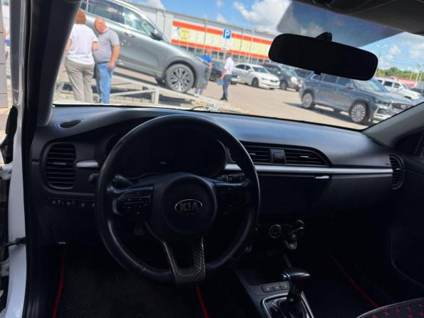 Kia Rio IV с пробегом 2018 года, цена 1 500 000 рублей, 78638 км, хэтчбек, Автокод Объявления