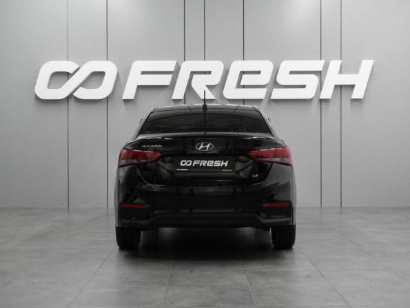 Hyundai Solaris II с пробегом 2019 года, цена 1 449 000 рублей, 97205 км, седан, Автокод Объявления