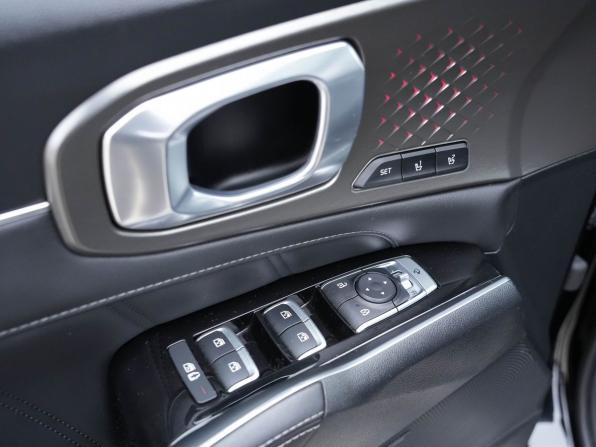 Kia Sorento IV с пробегом 2022 года, цена 4 200 000 рублей, 34065 км, внедорожник, Автокод Объявления