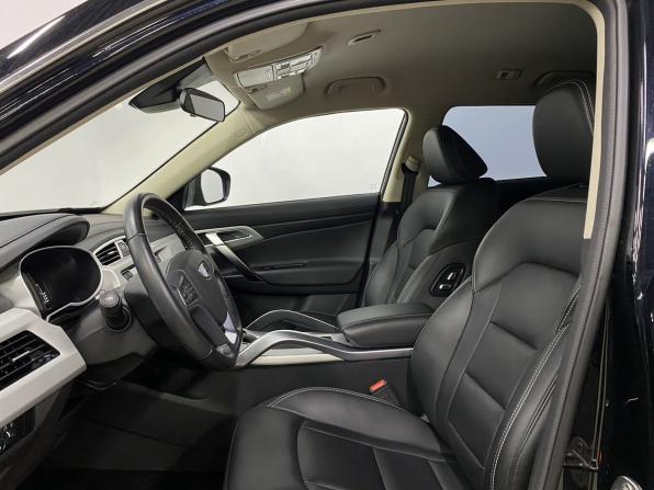 Geely Atlas I с пробегом 2022 года, цена 1 999 000 рублей, 50000 км, внедорожник, Автокод Объявления
