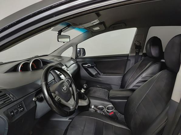 Toyota Verso I с пробегом 2011 года, цена 900 000 рублей, 306977 км, компактвэн, Автокод Объявления