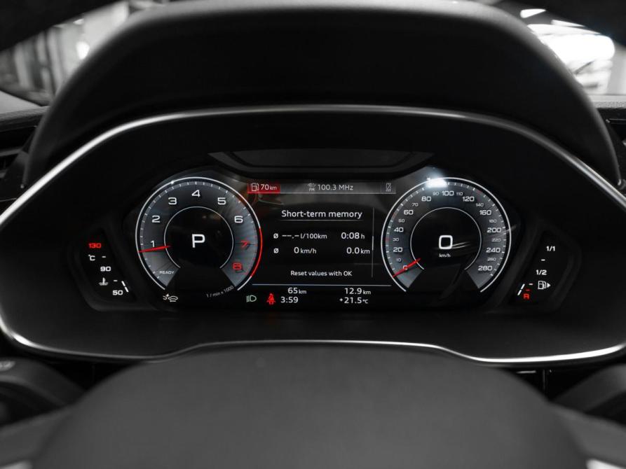 Audi Q3 II (F3) Москва  - изображение 12