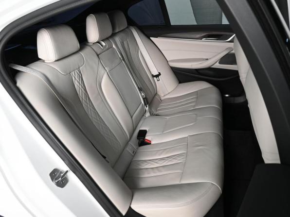 BMW 5 серии VII (G30/G31/G38) с пробегом 2019 года, цена 4 379 000 рублей, 180201 км, седан, Автокод Объявления