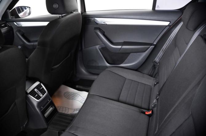 Skoda Octavia III (A7) с пробегом 2013 года, цена 1 329 000 рублей, 192356 км, лифтбек, Автокод Объявления
