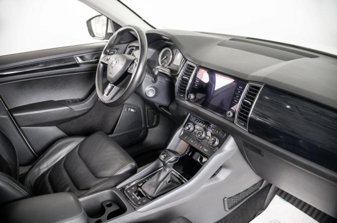 Skoda Kodiaq I с пробегом 2018 года, цена 2 859 000 рублей, 124168 км, внедорожник, Автокод Объявления