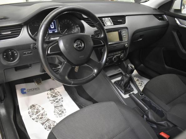 Skoda Octavia III (A7) с пробегом 2015 года, цена 990 000 рублей, 213385 км, лифтбек, Автокод Объявления
