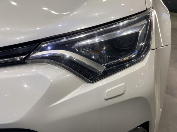 Toyota RAV4 IV (XA40) Рестайлинг с пробегом 2017 года, цена 2 850 000 рублей, 107117 км, внедорожник, Автокод Объявления