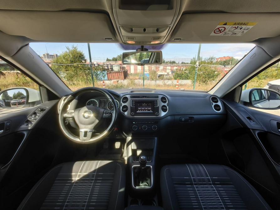 Volkswagen Tiguan I Рестайлинг Санкт-Петербург  - изображение 11