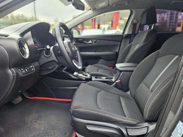 Kia Cerato IV Рестайлинг с пробегом 2021 года, цена 1 863 000 рублей, 126025 км, седан, Автокод Объявления