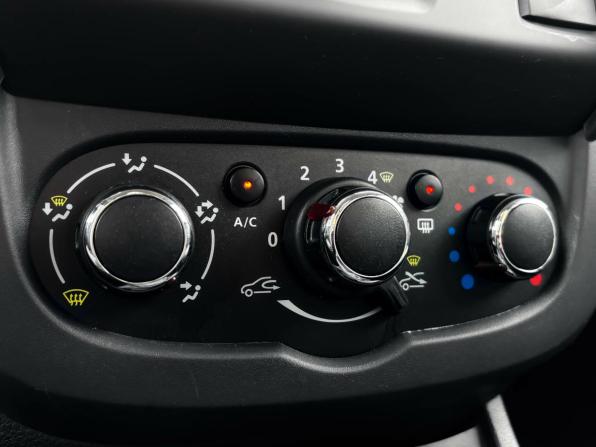 Renault Duster I Рестайлинг с пробегом 2017 года, цена 1 259 000 рублей, 117183 км, внедорожник, Автокод Объявления