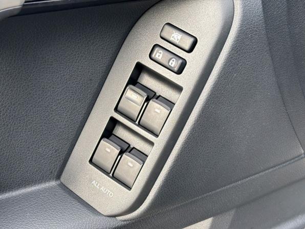 Toyota Land Cruiser Prado 150 Series Рестайлинг 2 с пробегом 2019 года, цена 5 499 000 рублей, 89416 км, внедорожник, Автокод Объявления
