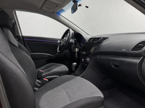 Hyundai Solaris I с пробегом 2013 года, цена 789 000 рублей, 216581 км, седан, Автокод Объявления