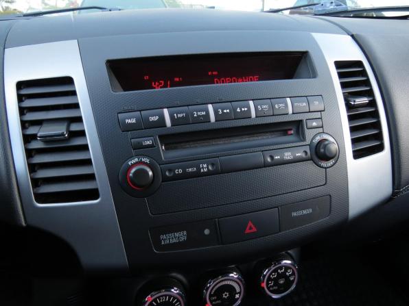 Mitsubishi Outlander II Рестайлинг с пробегом 2011 года, цена 1 095 000 рублей, 141686 км, внедорожник, Автокод Объявления