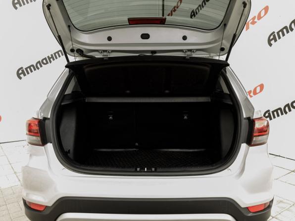 Kia Rio IV с пробегом 2018 года, цена 1 630 000 рублей, 61810 км, хэтчбек, Автокод Объявления