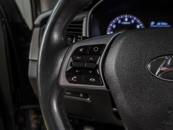 Hyundai Sonata VII (LF) Рестайлинг с пробегом 2018 года, цена 1 849 000 рублей, 84355 км, седан, Автокод Объявления