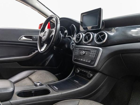Mercedes-Benz CLA I (C117 X117) с пробегом 2015 года, цена 1 788 000 рублей, 114294 км, седан, Автокод Объявления