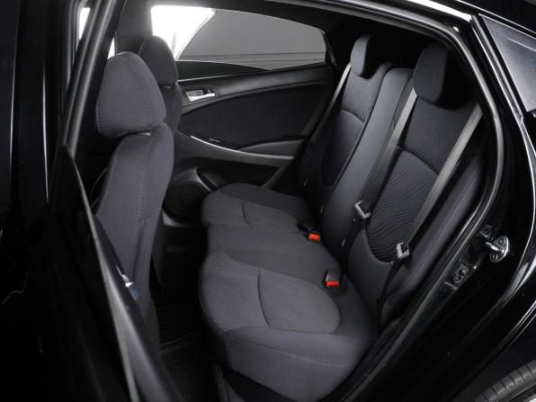 Hyundai Solaris I Рестайлинг с пробегом 2016 года, цена 1 199 000 рублей, 180321 км, седан, Автокод Объявления