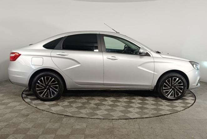 Lada (ВАЗ) Vesta I с пробегом 2019 года, цена 985 000 рублей, 113333 км, седан, Автокод Объявления
