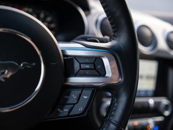 Ford Mustang VI Рестайлинг с пробегом 2021 года, цена 5 025 000 рублей, 54663 км, купе, Автокод Объявления