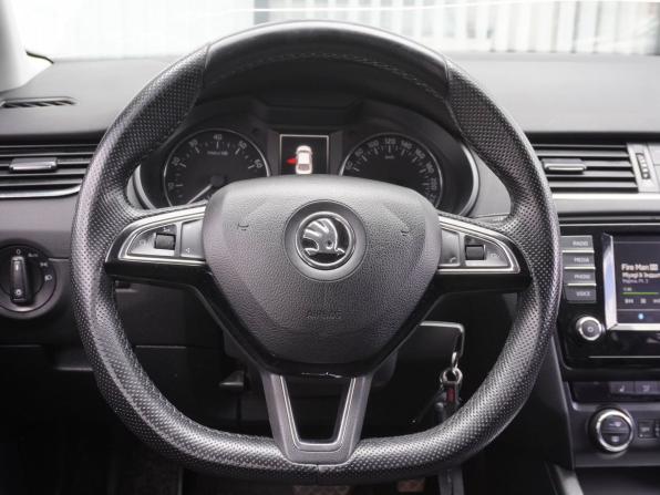 Skoda Octavia III (A7) с пробегом 2016 года, цена 1 378 000 рублей, 185000 км, лифтбек, Автокод Объявления