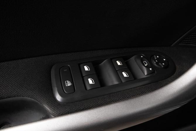 Peugeot 408 I с пробегом 2013 года, цена 709 000 рублей, 46692 км, седан, Автокод Объявления