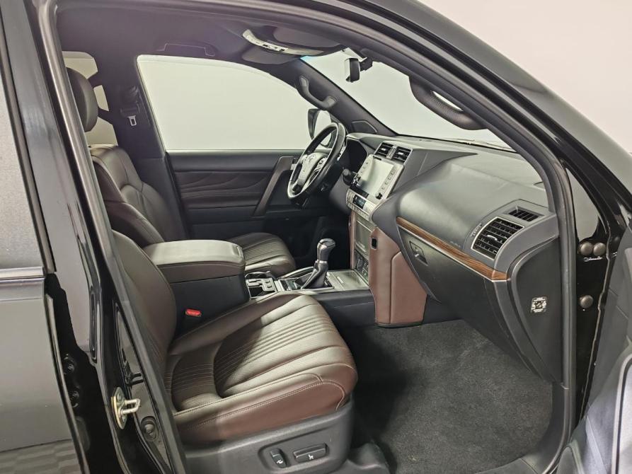 Toyota Land Cruiser Prado 150 Series Рестайлинг 3 Москва  - изображение 20