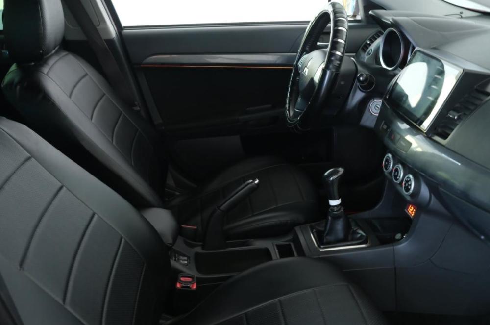 Mitsubishi Lancer X Омск  - изображение 19