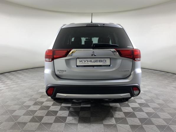 Mitsubishi Outlander III Рестайлинг с пробегом 2015 года, цена 1 825 000 рублей, 149741 км, внедорожник, Автокод Объявления