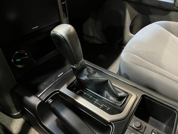 Toyota Land Cruiser Prado 150 Series с пробегом 2012 года, цена 2 895 000 рублей, 159694 км, внедорожник, Автокод Объявления