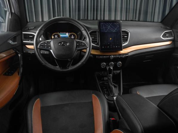Lada (ВАЗ) Vesta I Рестайлинг (NG) с пробегом 2024 года, цена 1 349 000 рублей, 54264 км, универсал, Автокод Объявления