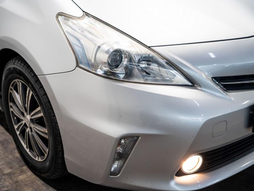 Toyota Prius Alpha I (ZVW40/41) Чита  - изображение 16