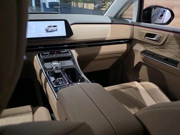 JAC RF8 с пробегом 2025 года, цена 4 499 000 рублей, 18 км, минивэн, Автокод Объявления