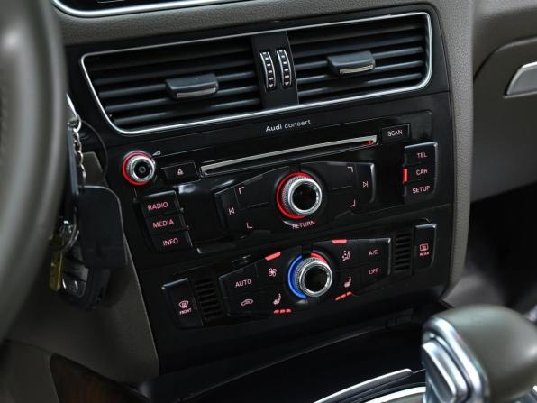 Audi Q5 I (8R) Рестайлинг с пробегом 2014 года, цена 1 649 000 рублей, 146000 км, внедорожник, Автокод Объявления