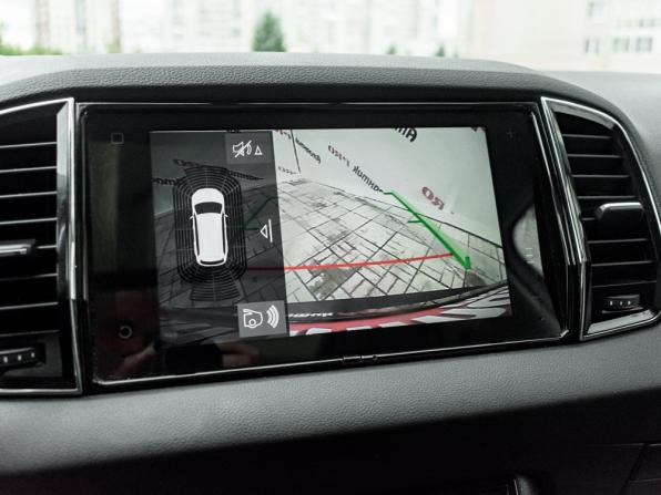 Skoda Karoq I с пробегом 2020 года, цена 2 395 000 рублей, 82996 км, внедорожник, Автокод Объявления