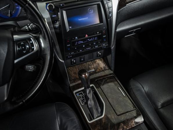 Toyota Camry VII (XV50) Рестайлинг с пробегом 2016 года, цена 1 997 000 рублей, 192616 км, седан, Автокод Объявления