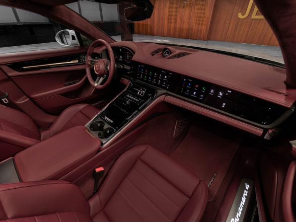 Porsche Panamera III с пробегом 2024 года, цена 23 000 000 рублей, 3692 км, лифтбек, Автокод Объявления