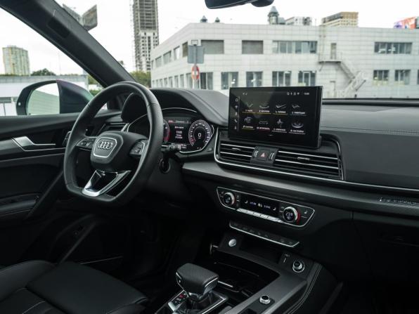 Audi Q5 II (FY) Рестайлинг с пробегом 2025 года, цена 5 869 000 рублей, 9076 км, внедорожник, Автокод Объявления