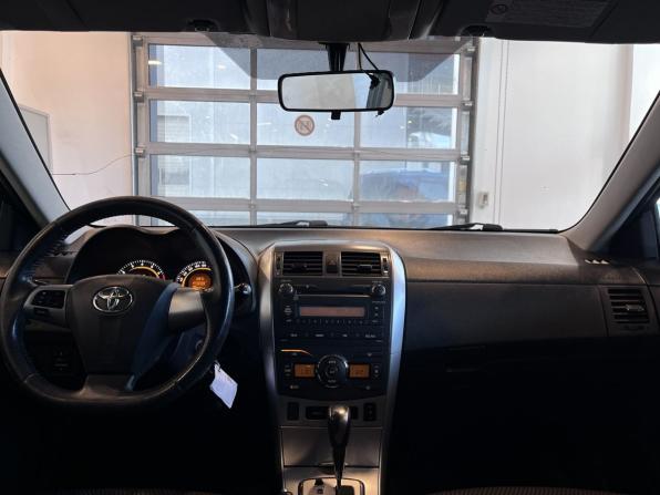 Toyota Corolla X (E140 E150) Рестайлинг с пробегом 2011 года, цена 954 000 рублей, 283569 км, седан, Автокод Объявления
